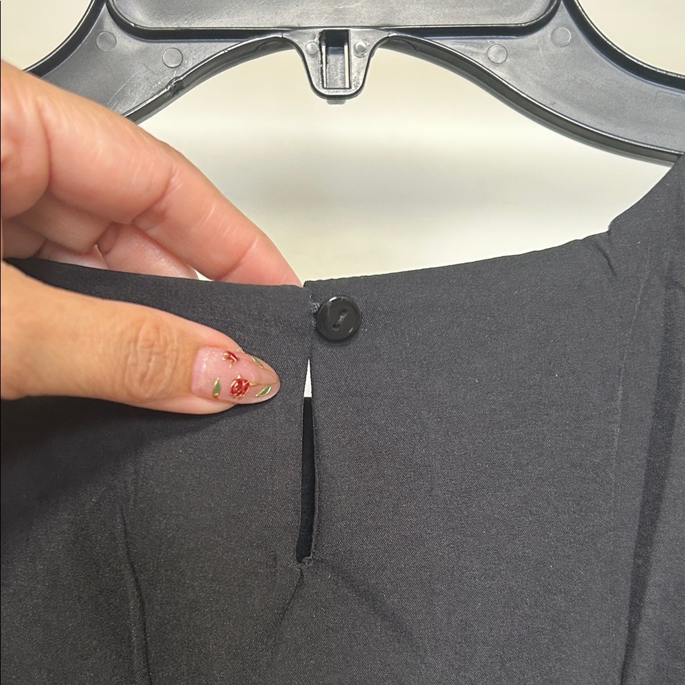 Amazon Blouse - Picture 5 of 6